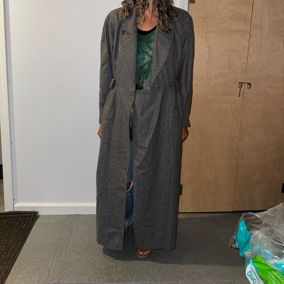 Vintage Anne Klein wool trench coat - Picture 9 of 9